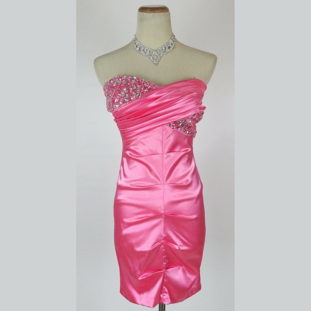 NEW Windsor $85 Neon Pink Party Evening Cocktail